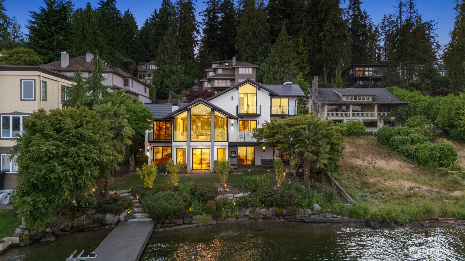 4014 E Mercer Way  Mercer Island WA 98040 photo