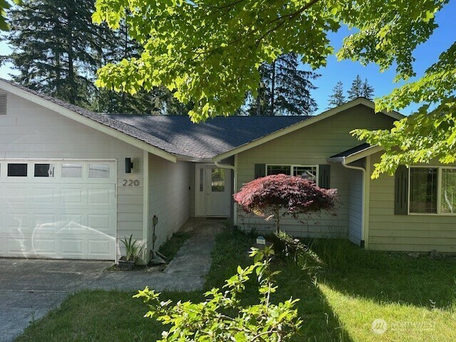Property Photo: 220 E Lake Forest Dr WA 98524