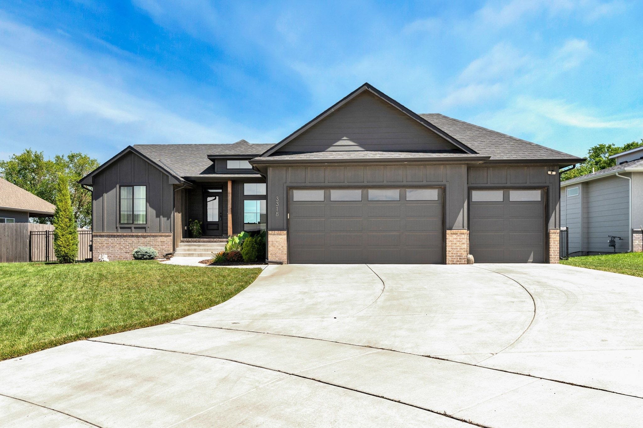 3318 S Capri Ct  Wichita KS 67210 photo