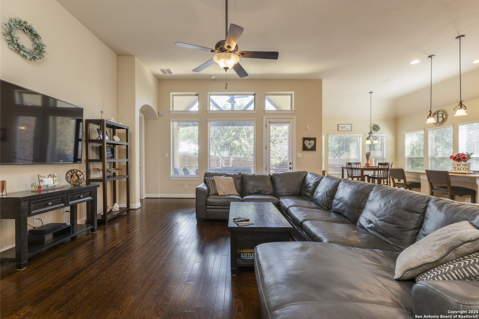 Property Photo: 23903 Alpine Ldg TX 78258