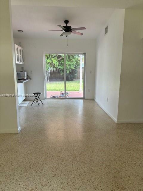 Property Photo: 2915 SW 92nd Pl FL 33165