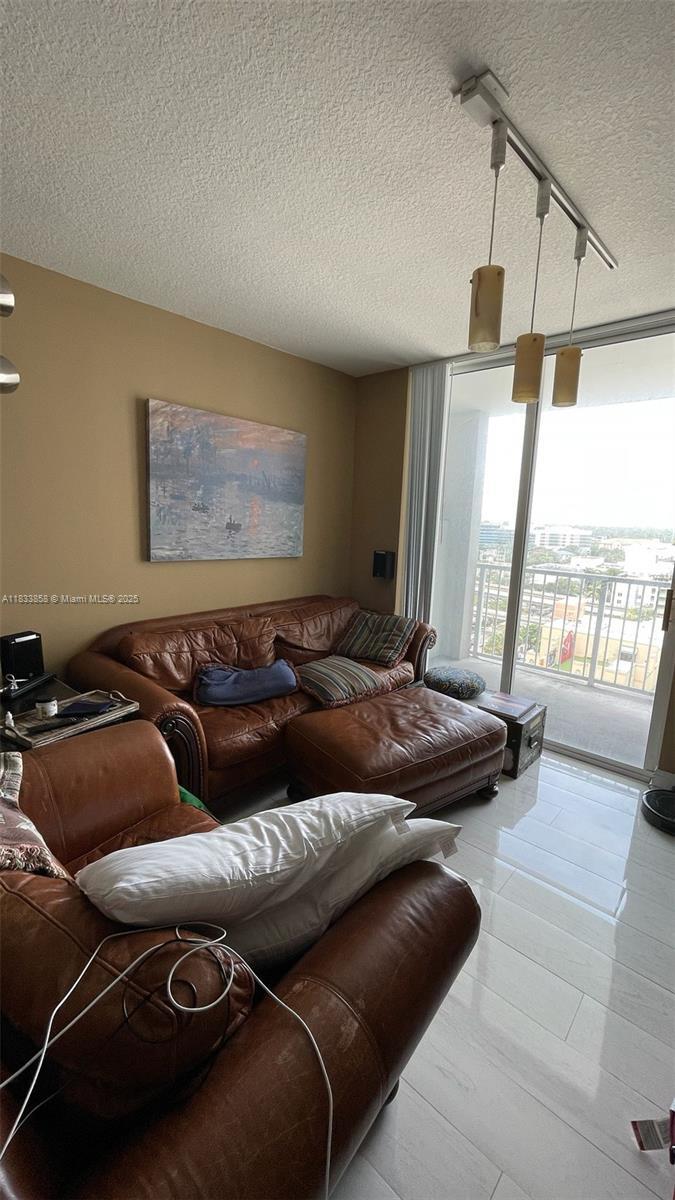 Property Photo: 1250 S Miami Ave 1209 FL 33130