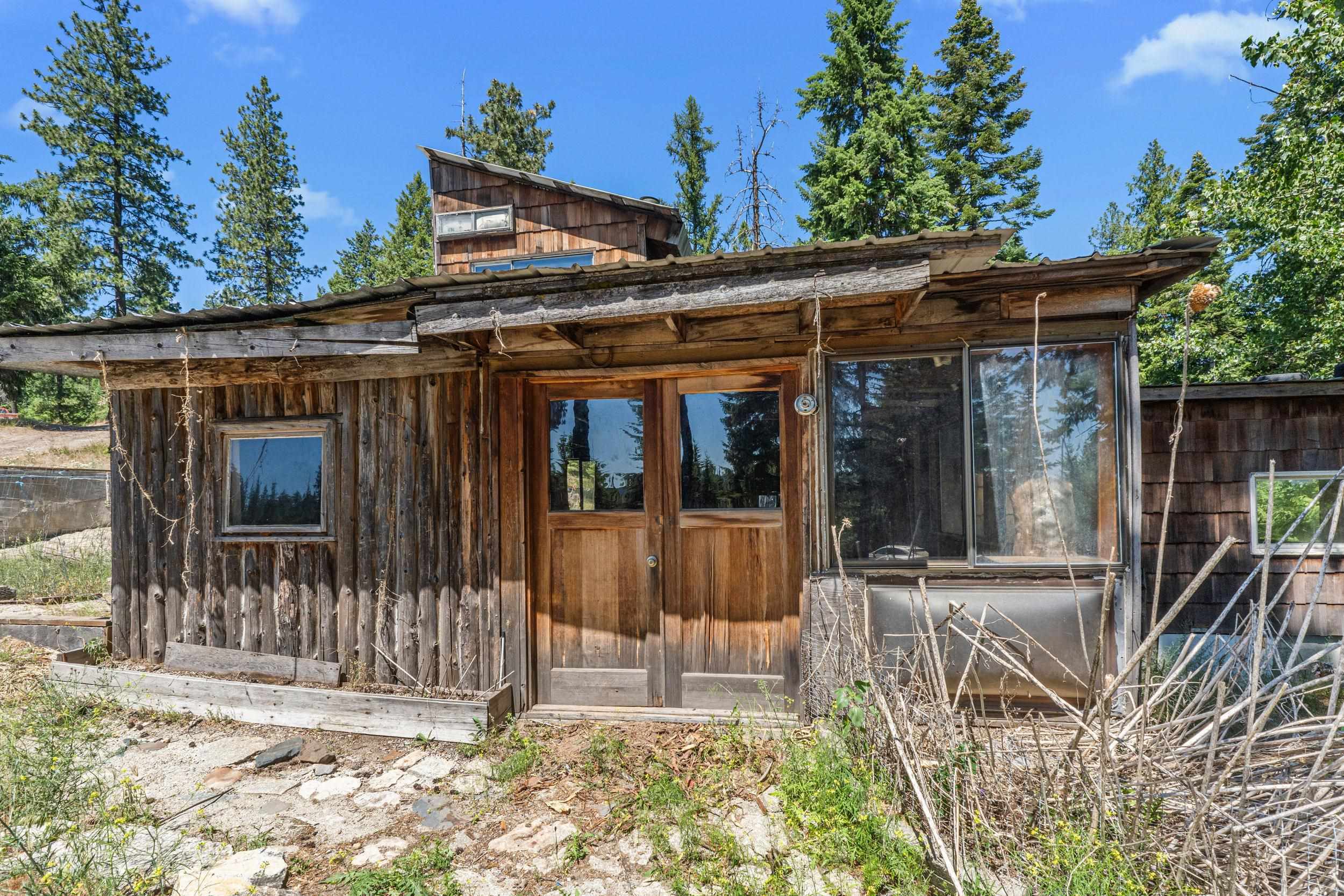 Property Photo: 1022 Spring Hill Rd WA 99156