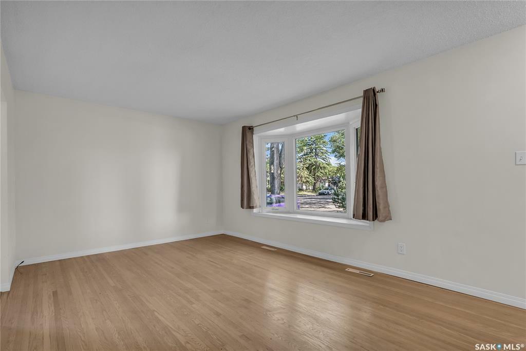 Property Photo: 2906 21st Street W SK S7M 0W5