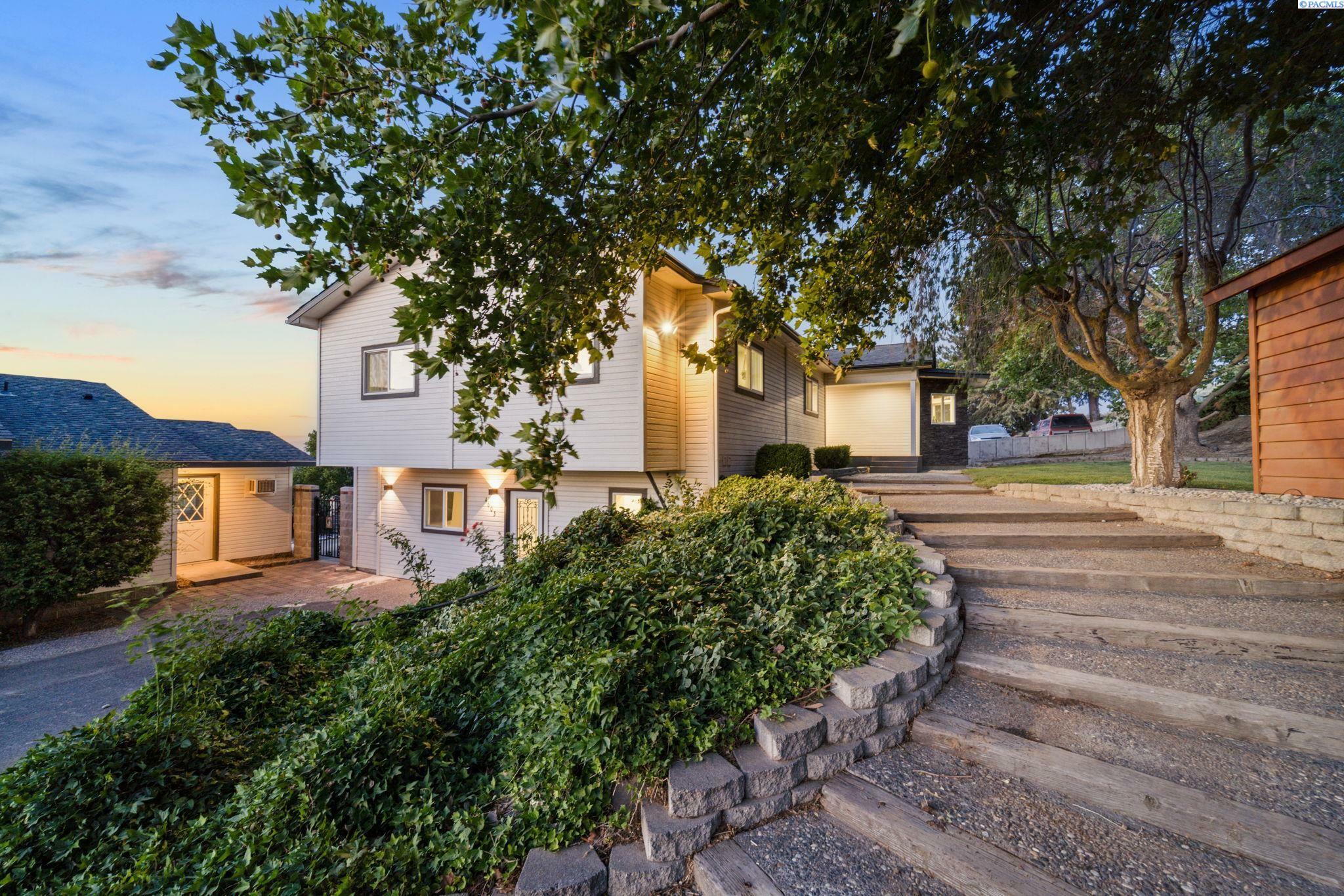 Property Photo: 4605 S Ledbetter Street WA 99337