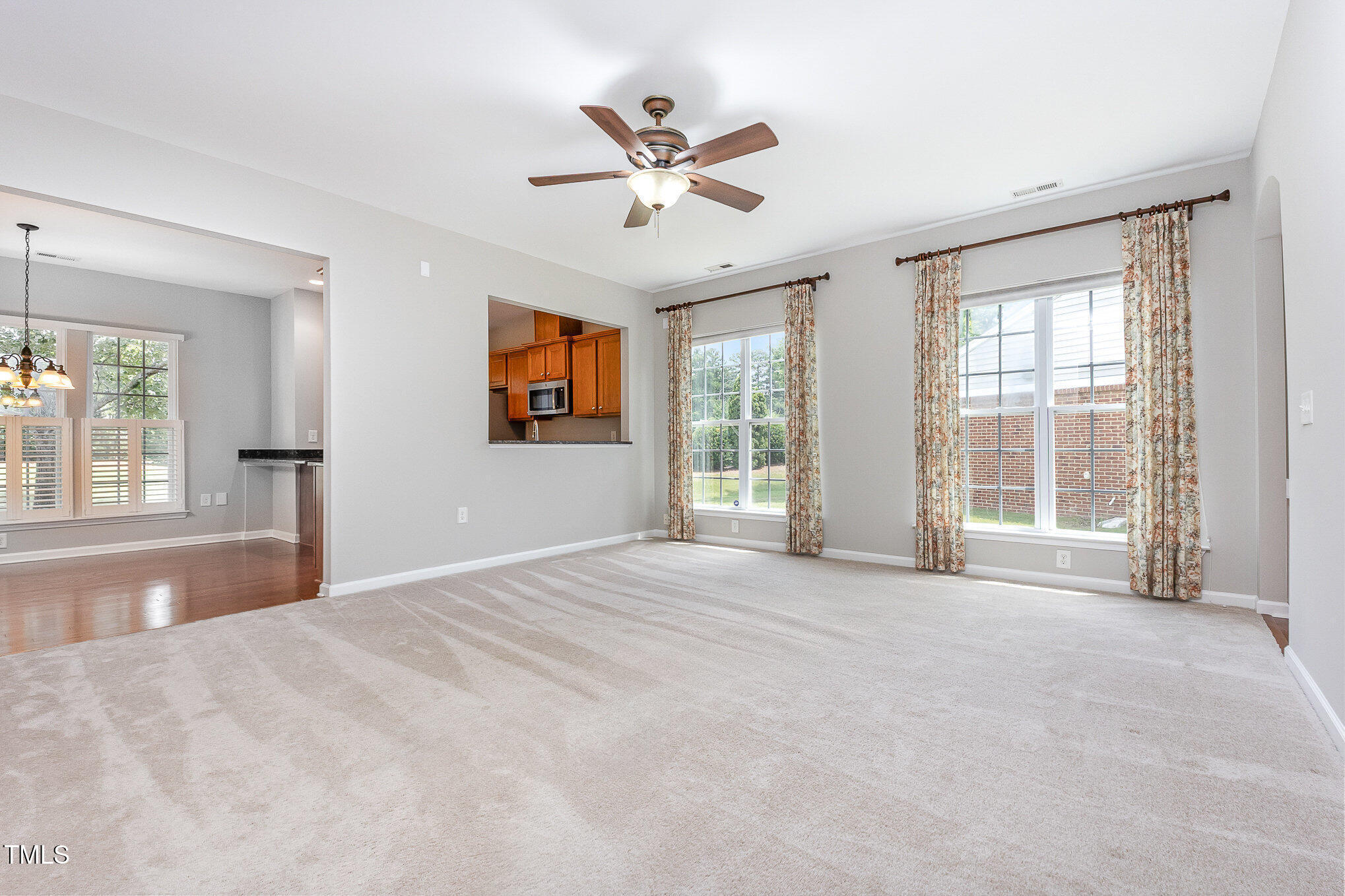 Property Photo: 732 Hornchurch Loop NC 27519