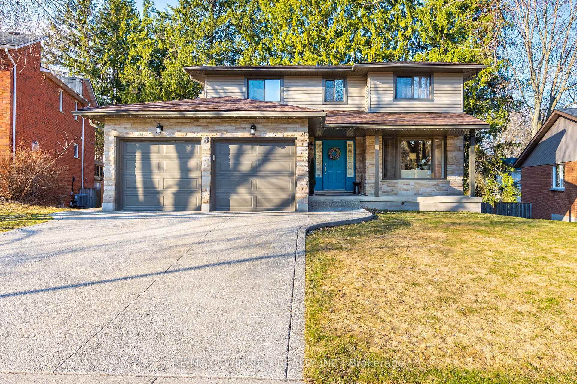 8 Mill View Street  Kitchener ON N2P 1W7 photo