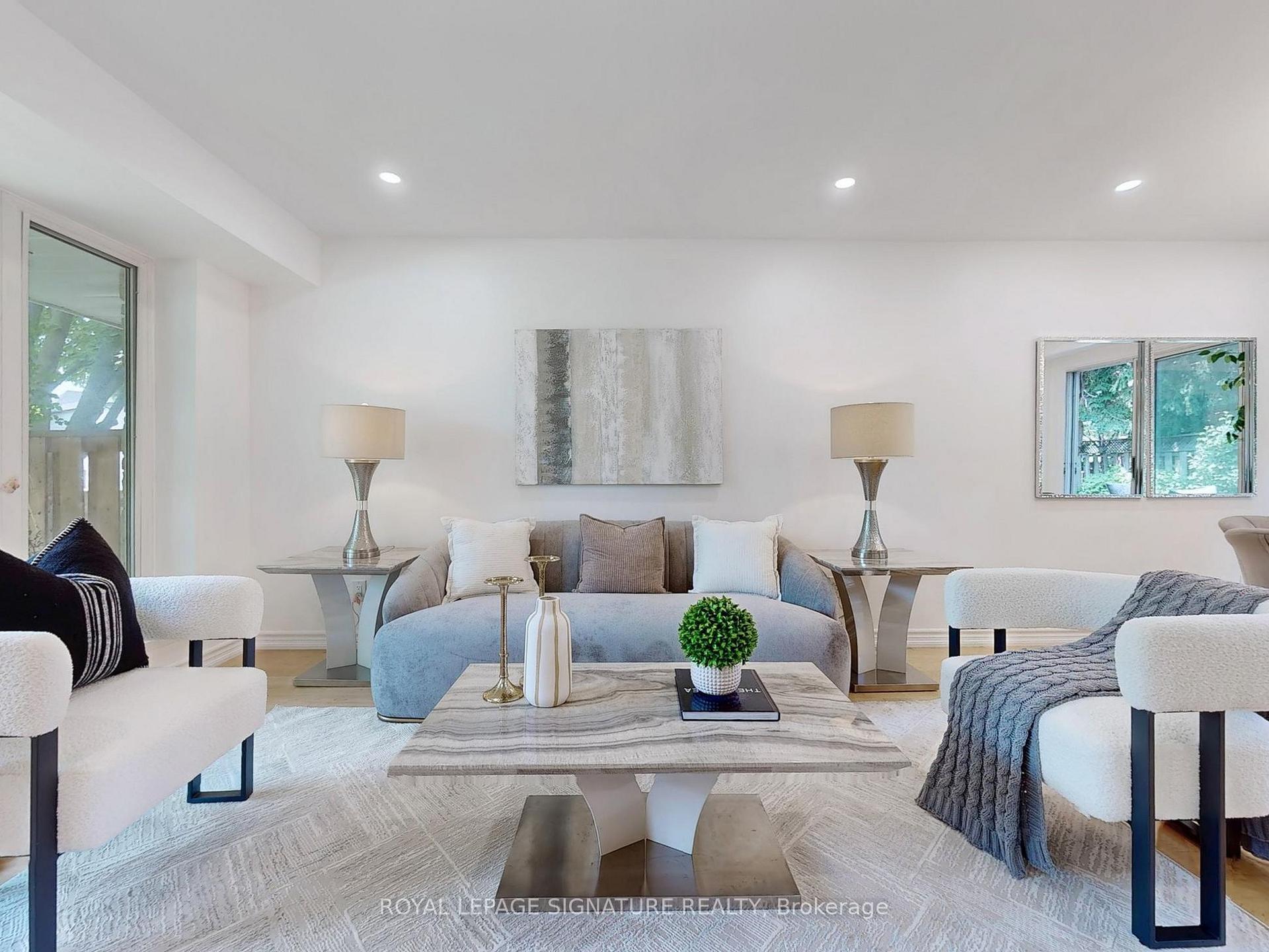 14 Logandale Road  Toronto ON M2N 4H4 photo