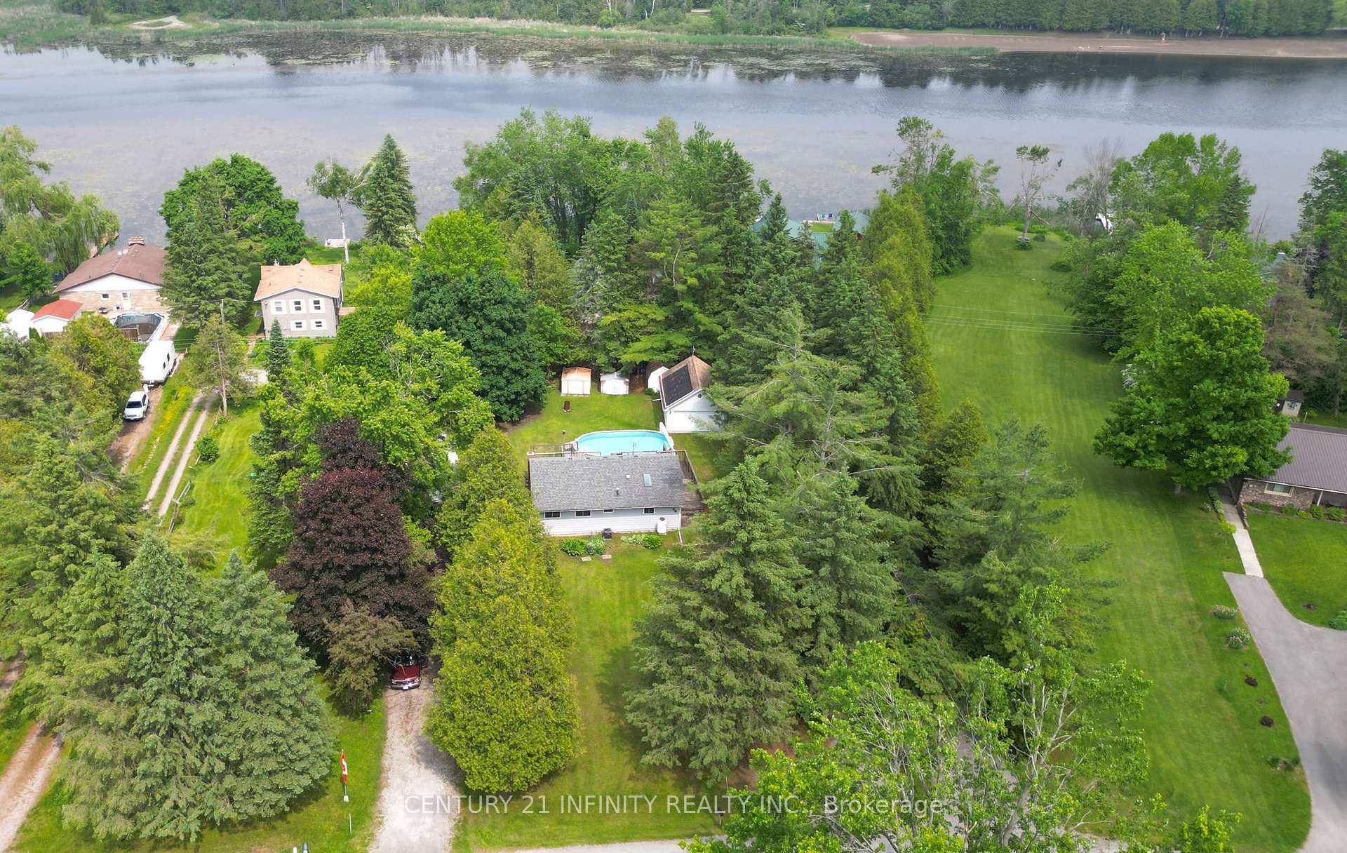 Property Photo: 66 Cowans Crescent ON K0L 2W0