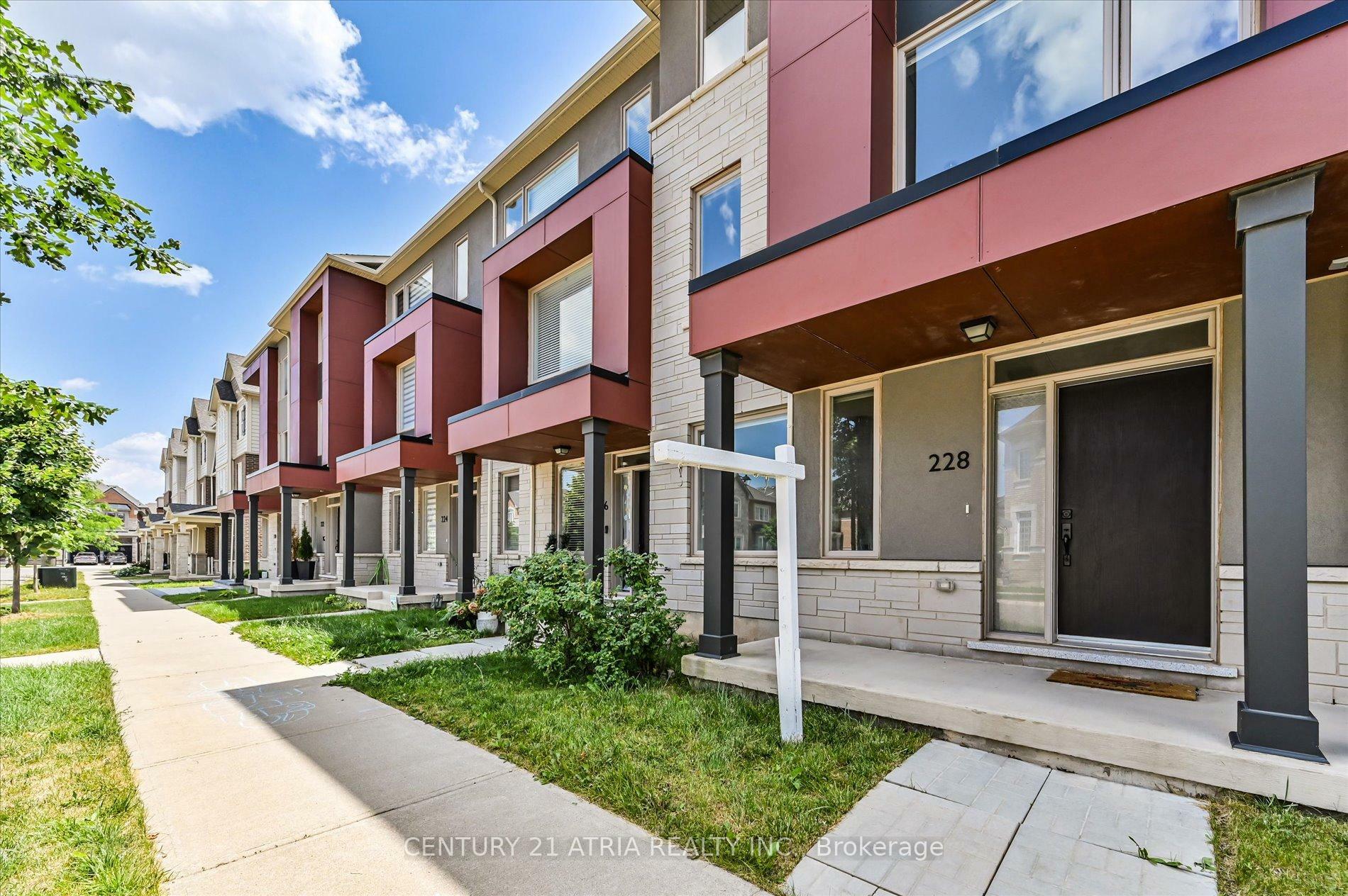 Property Photo:  228 Harold Dent Trail  ON L6M 1S2 