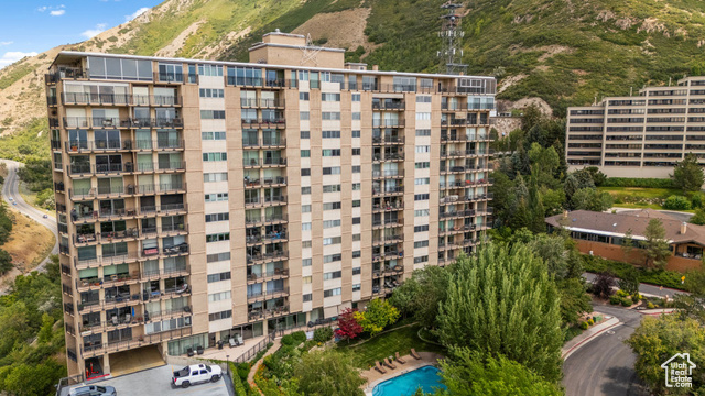 Property Photo: 875 S Donner Way E 302 UT 84108