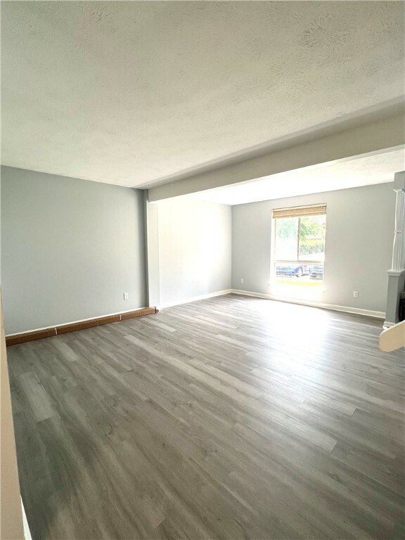 Property Photo: 3116 Laurel Ridge Cir PA 15017