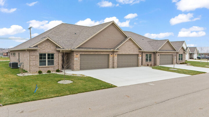 Property Photo:  1160 Waterloo Street  OH 45373 