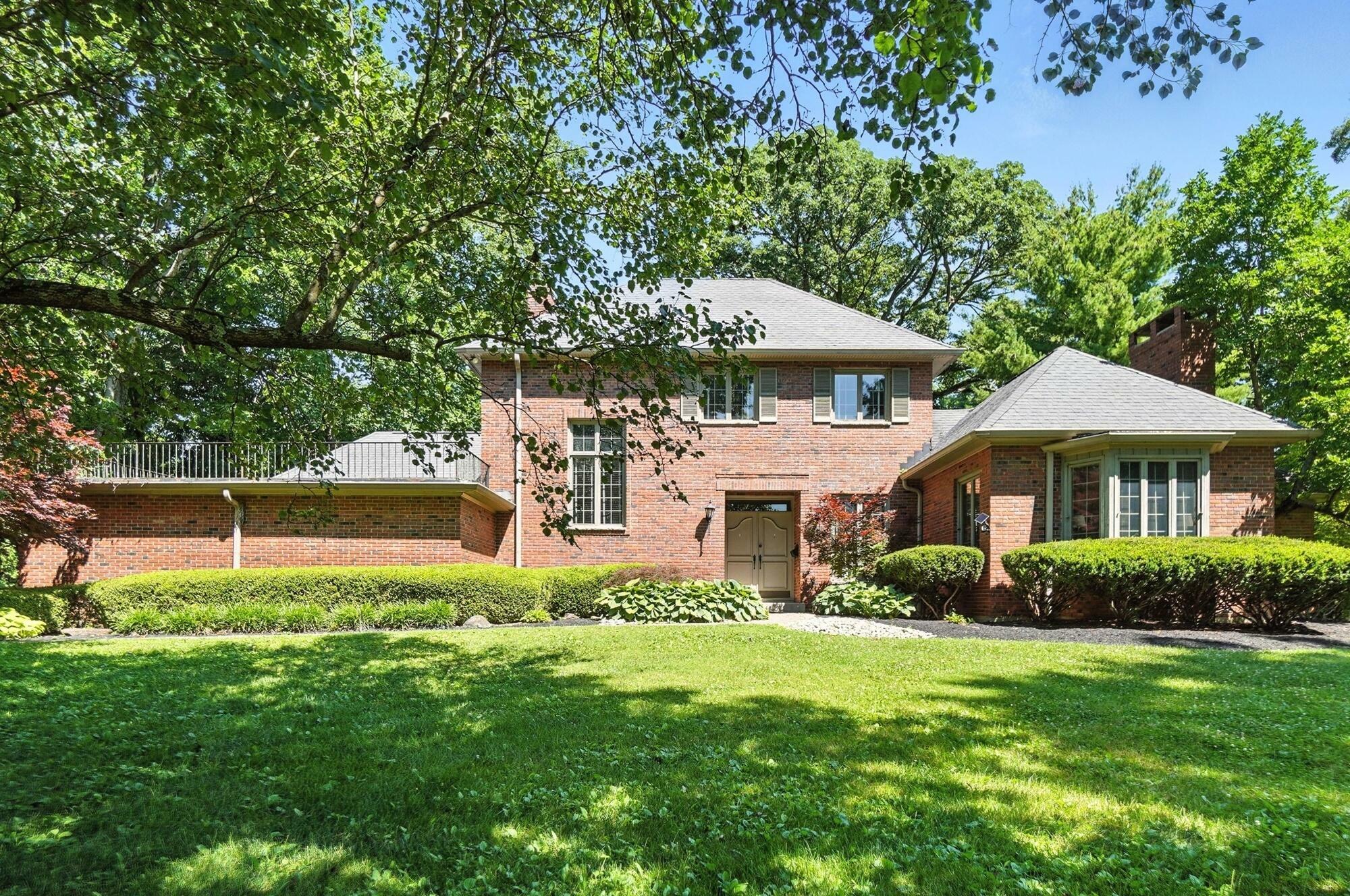 Property Photo: 169 Trailwoods Drive OH 45415
