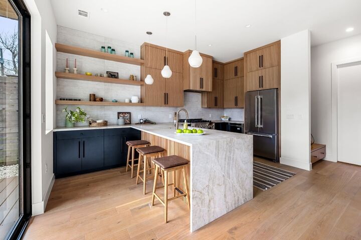 1703 Miami Drive  Austin TX 78733 photo
