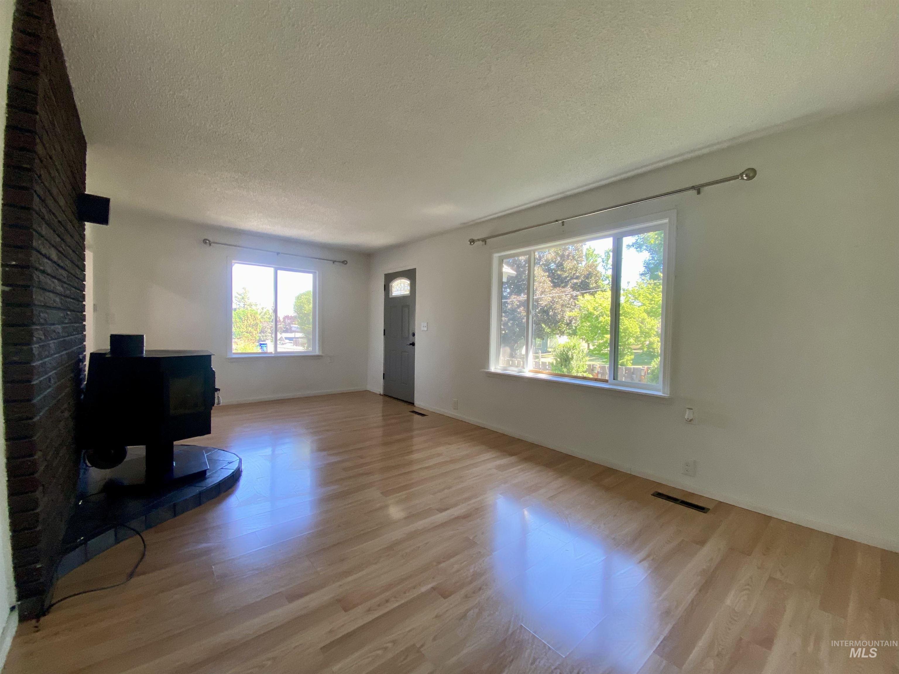 Property Photo: 222 S Garden Ct. ID 83501