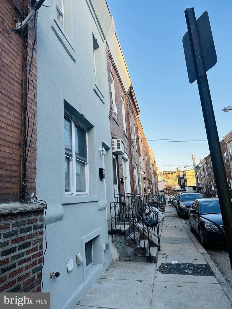 Property Photo: 631 Cross Street PA 19147