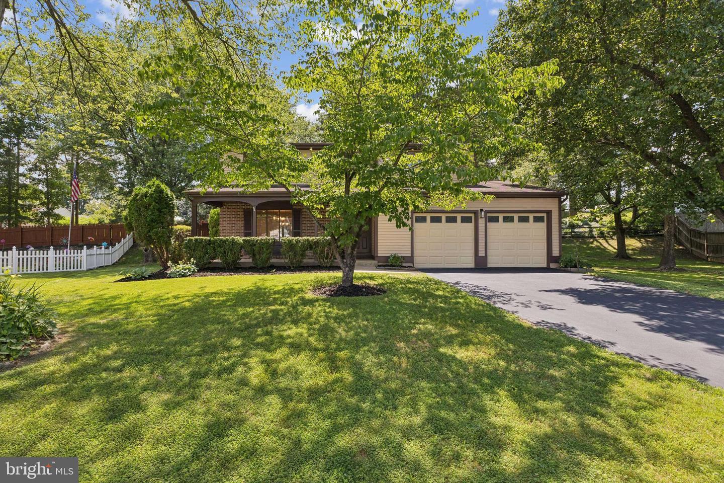 Property Photo: 13586 Rush Drive VA 22192