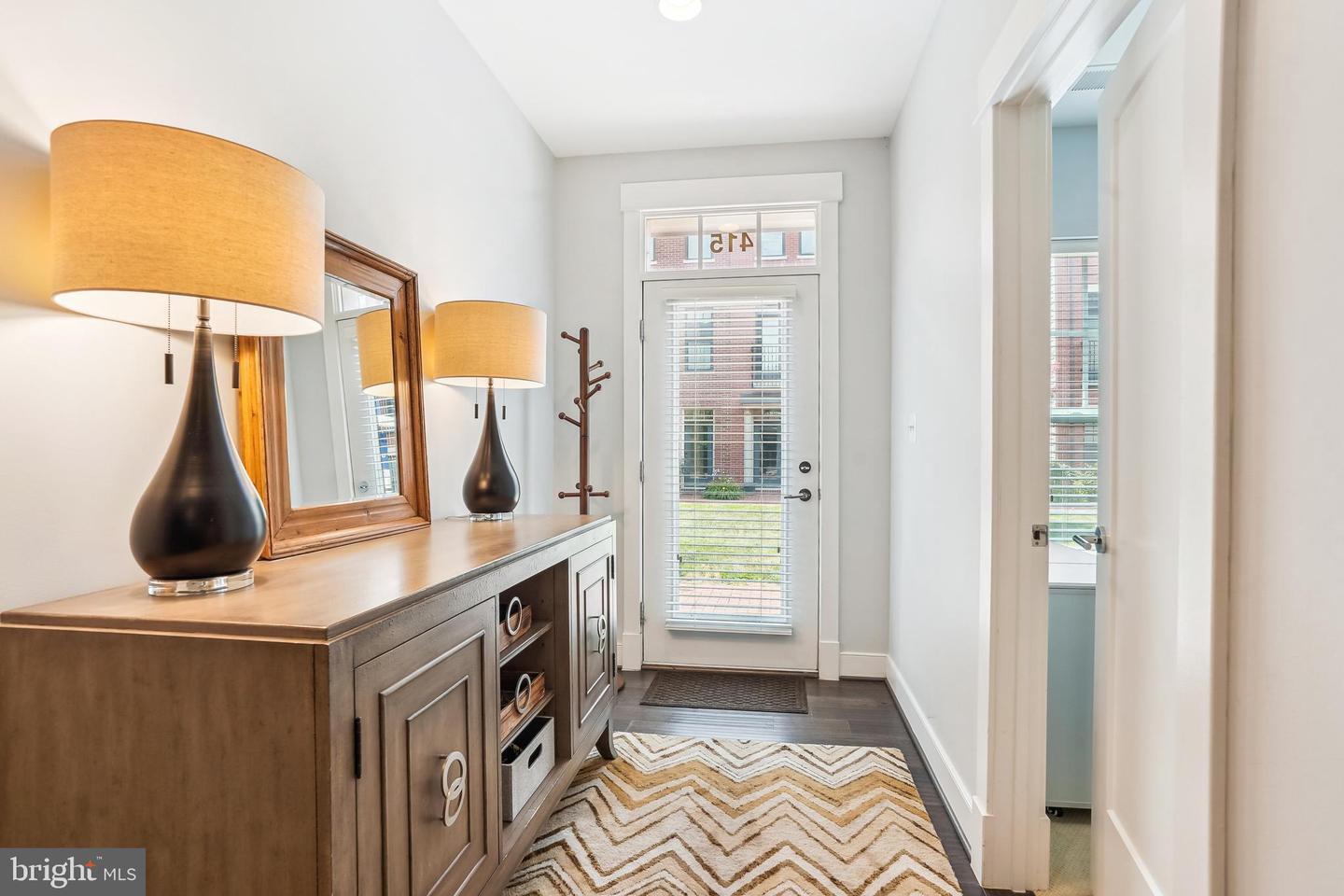 Property Photo: 415 Bicksler Square SE VA 20175