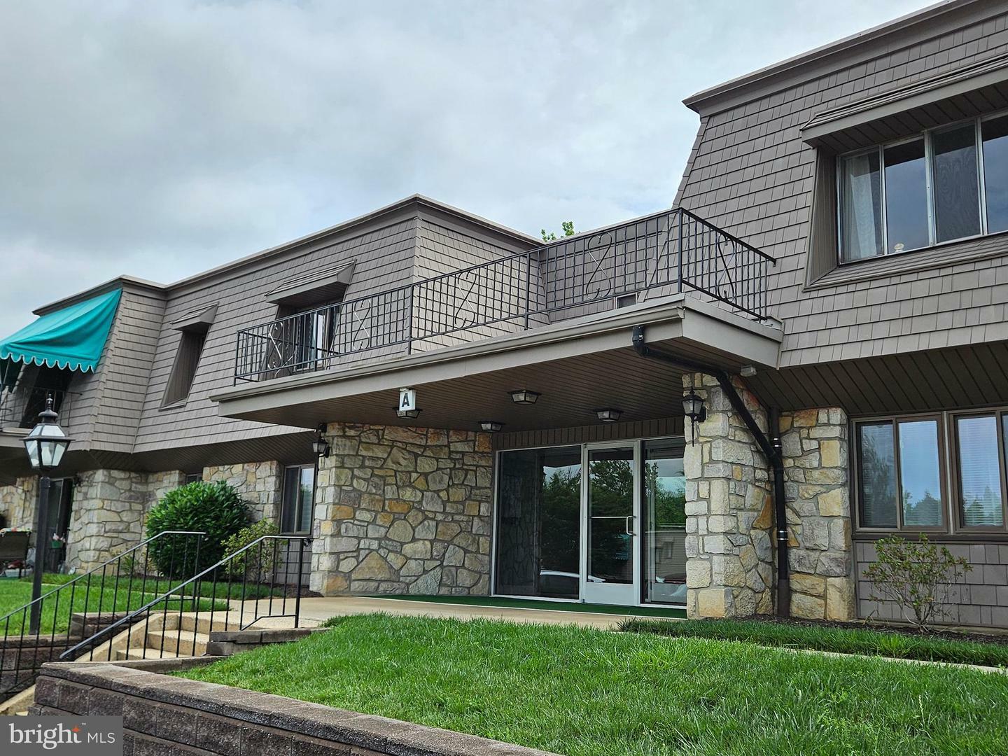 Property Photo: 1801 Cambridge Avenue A-22 PA 19610