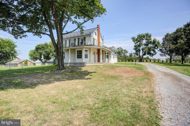 5089 Buchanan Trail W  Greencastle PA 17225 photo