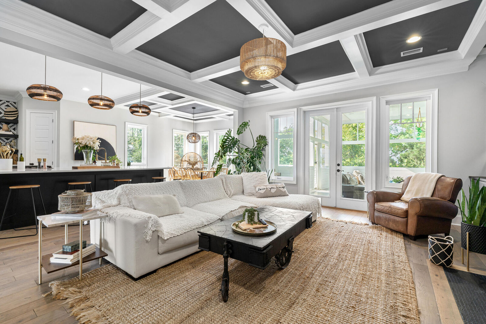 Property Photo:  575 Lynne Avenue  SC 29412 