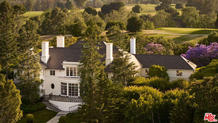 826 Greenway Dr  Beverly Hills CA 90210 photo