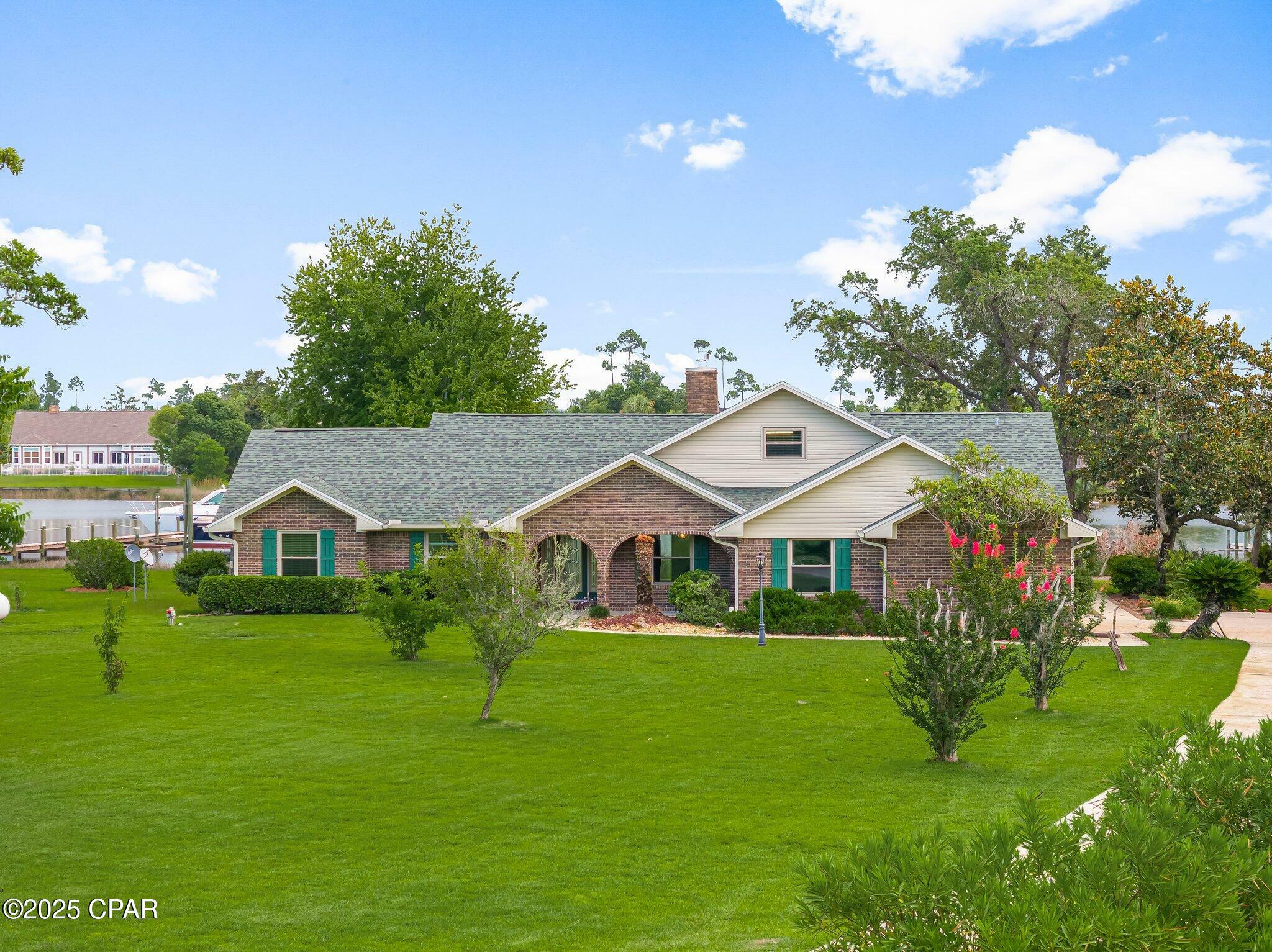 Property Photo: 604 Shoreline Drive FL 32404