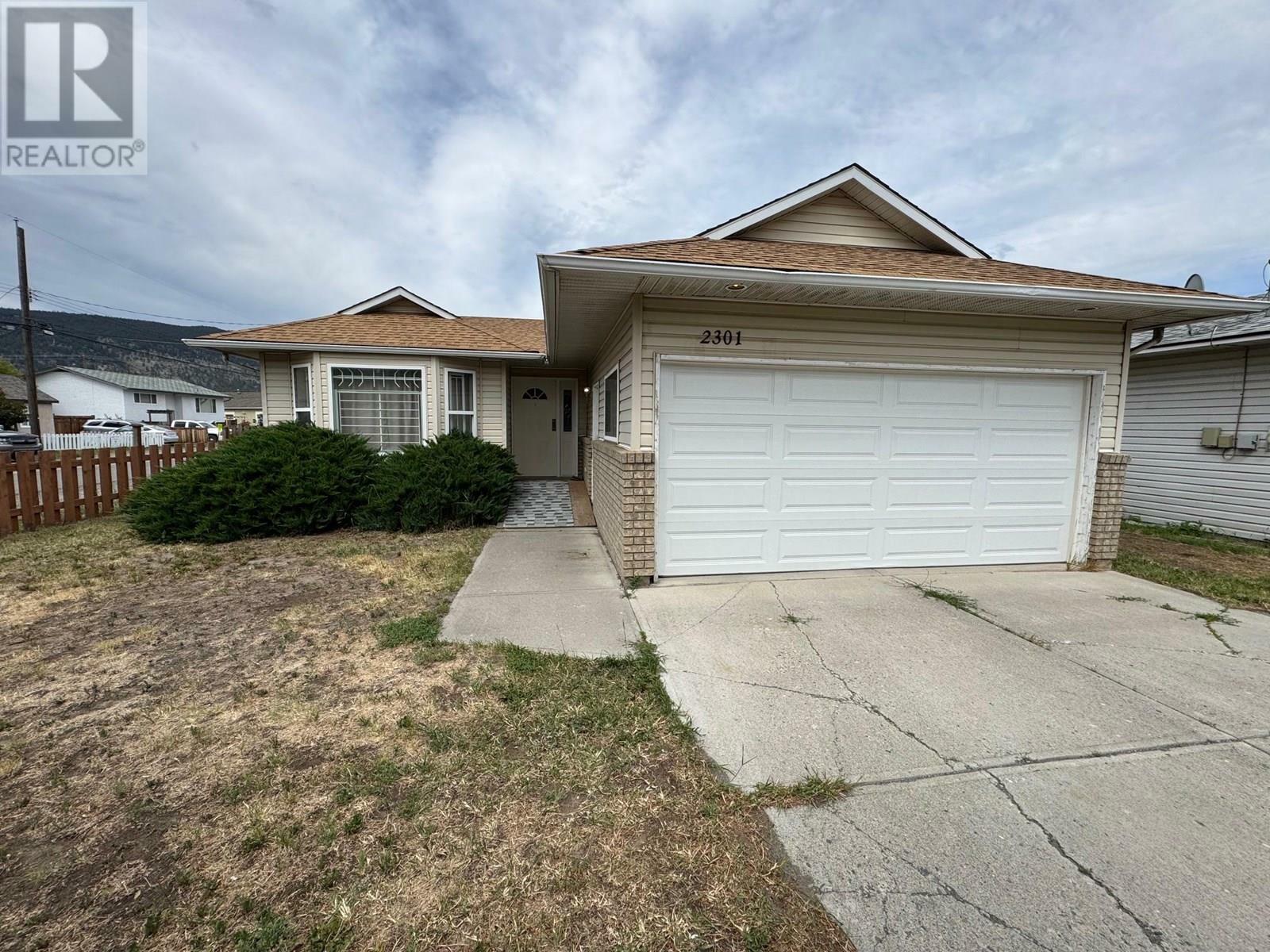 Property Photo: 2301 Clapperton Avenue BC V1K 1A2