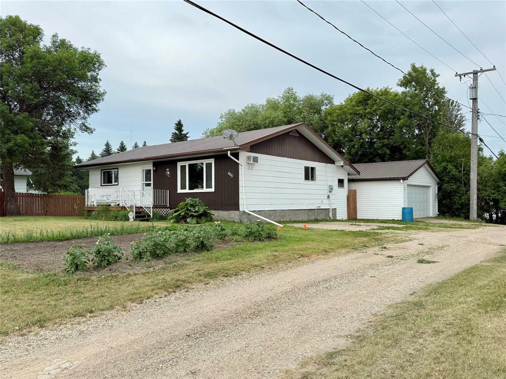 Photo de la propriété:  405 4th Street  MB R0K 1W0 