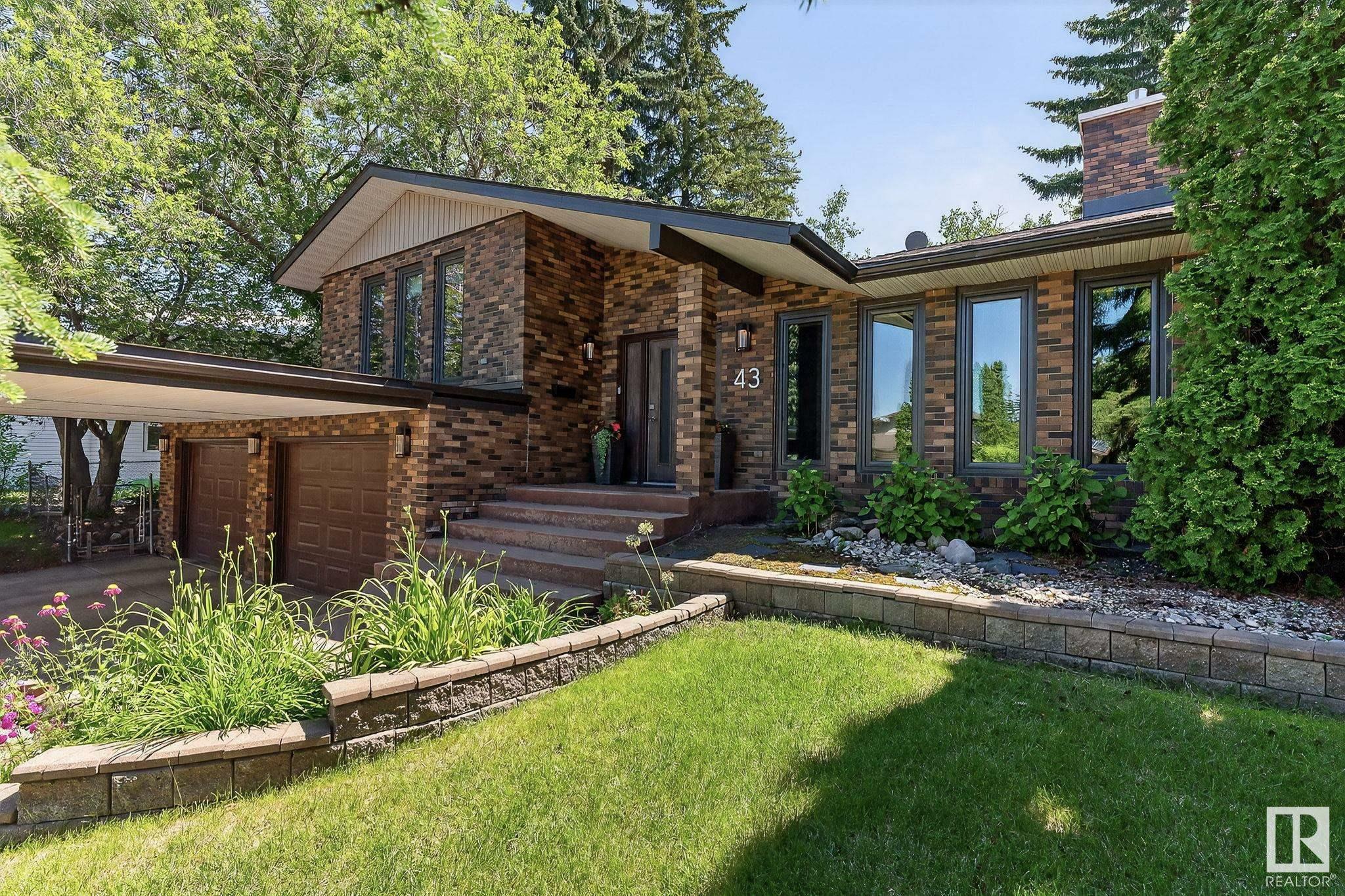 43 Manchester Drive  Sherwood Park AB T8A 0T3 photo