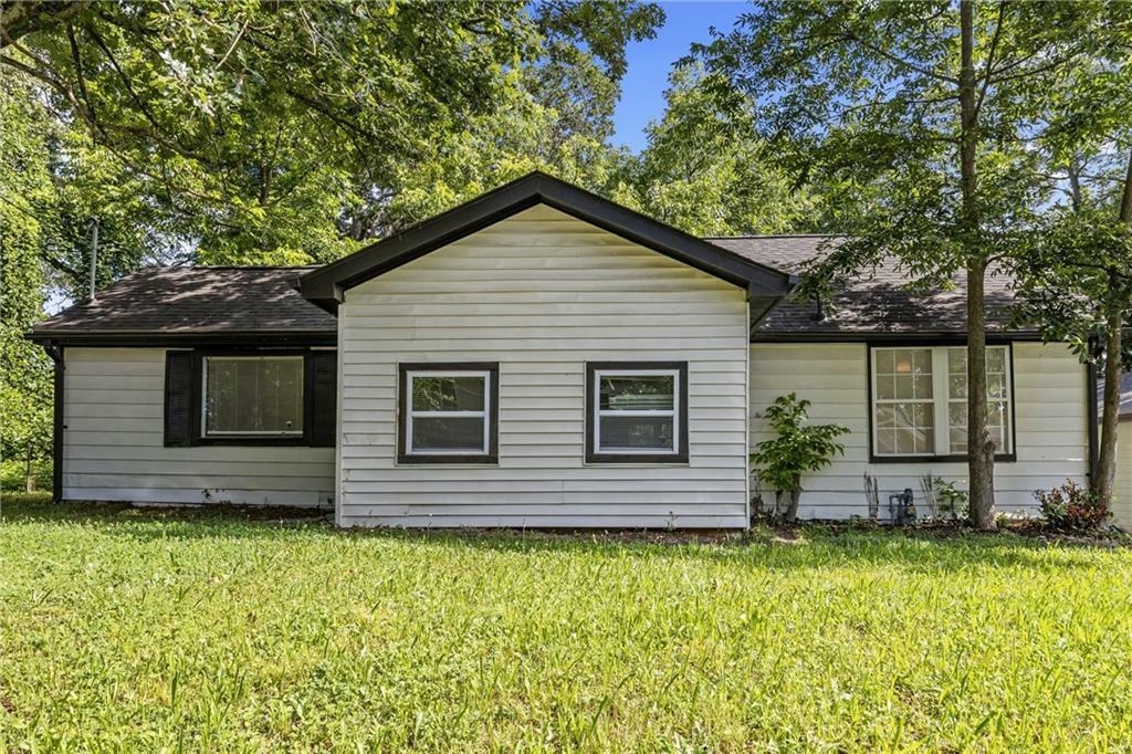 Property Photo: 1339 Lyle Avenue GA 30344