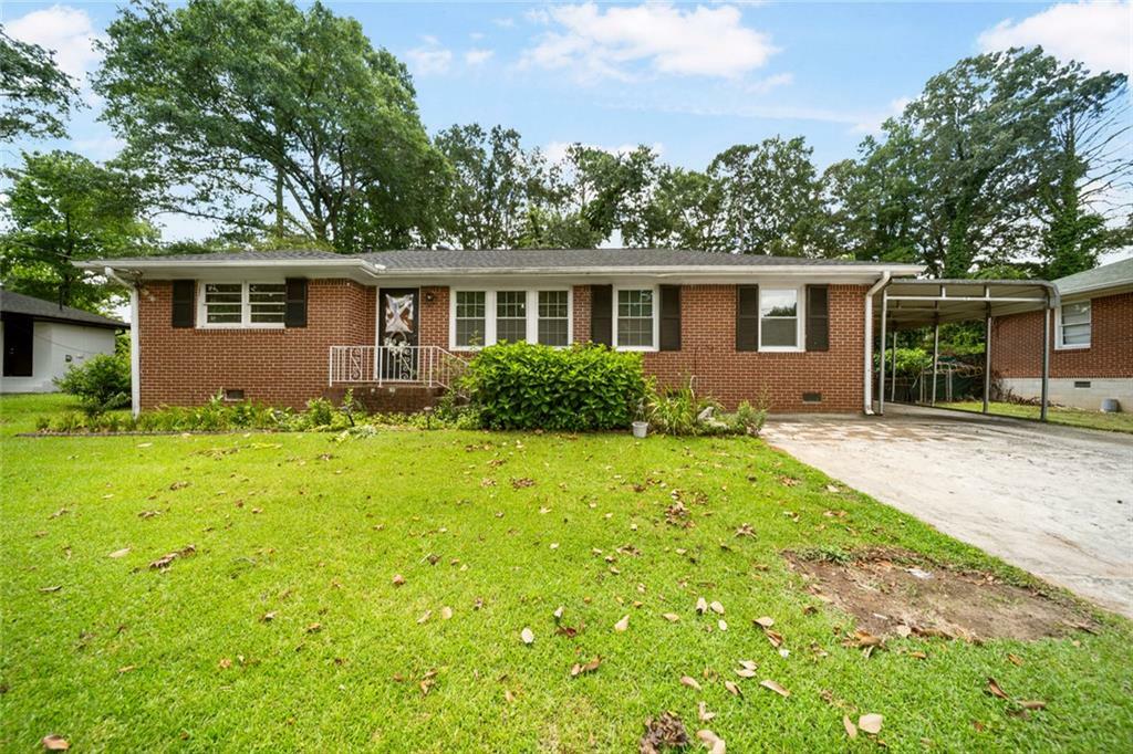 Property Photo: 1199 Ellington Drive GA 30260