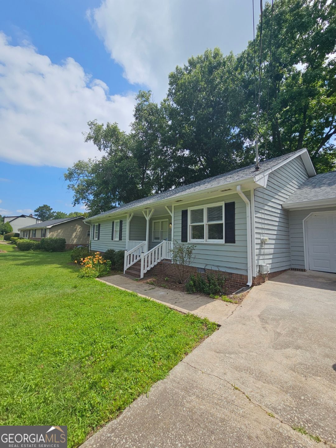 Property Photo: 125 Sweet Bay Lane GA 30116