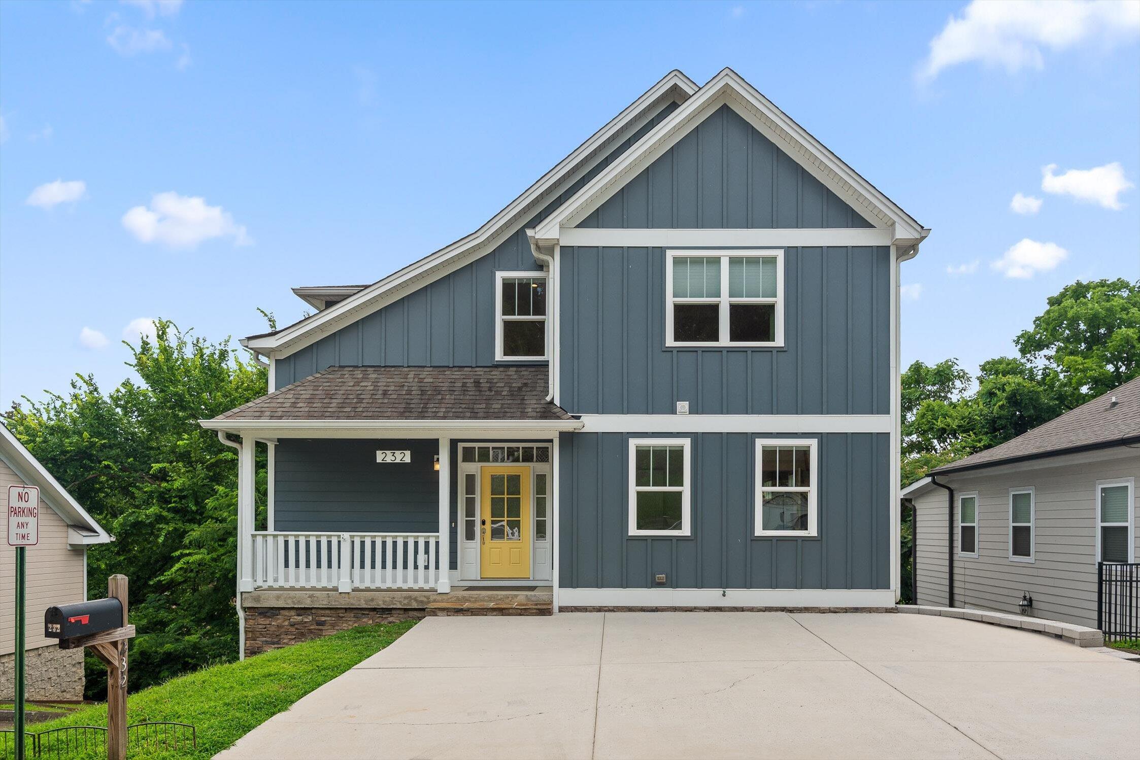 232 Baker Street  Chattanooga TN 37405 photo