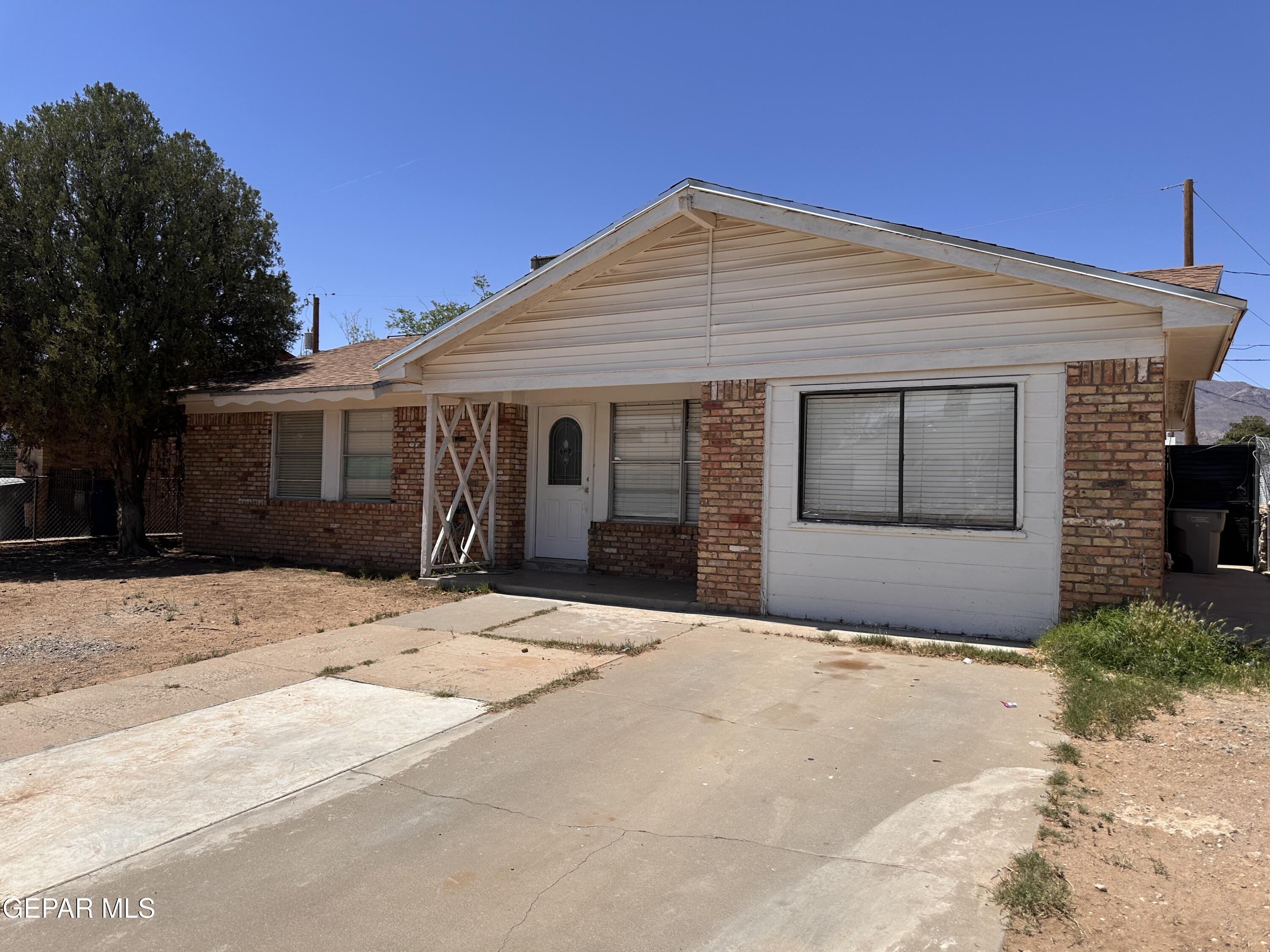 Property Photo: 10081 Manitoba Street TX 79924