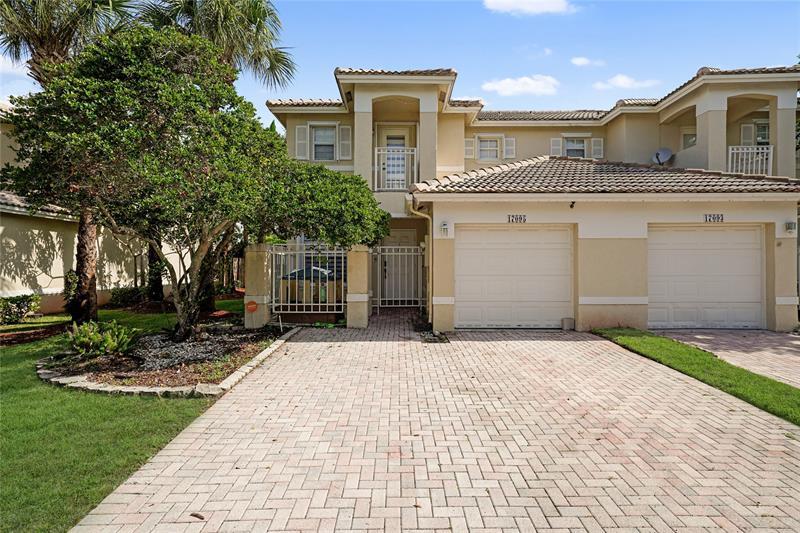 Property Photo: 17095 NW 23rd St FL 33028