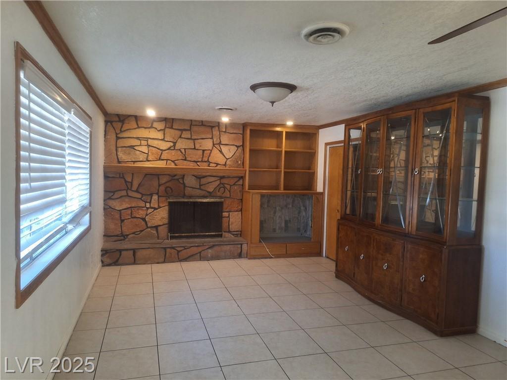 Property Photo: 1425 Vista Drive NV 89102
