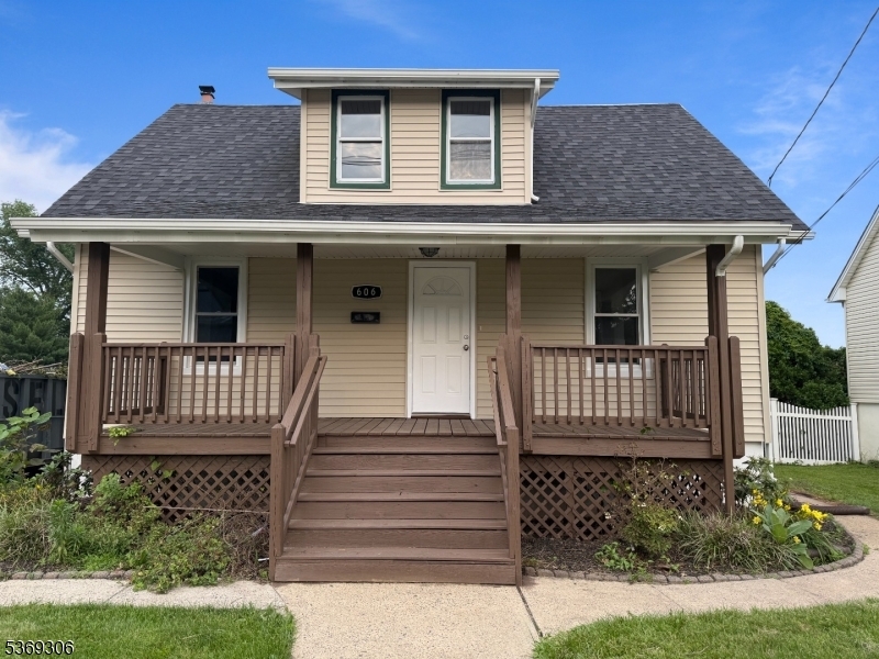 Property Photo: 606 Vosseller Ave NJ 08805