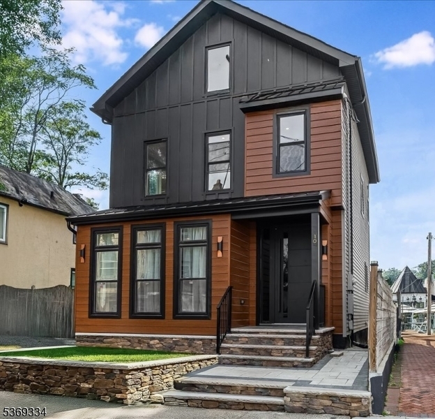 10 Frink St  Montclair Twp. NJ 07042 photo