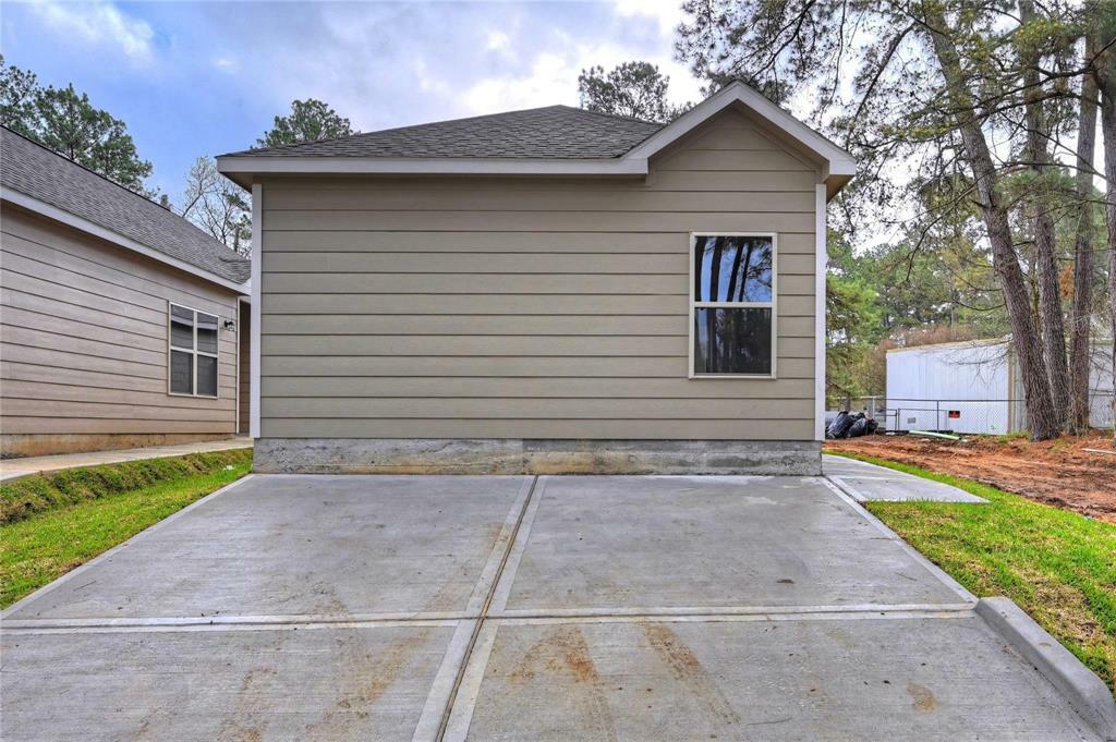 Property Photo: 9650 Warm Spring Street TX 77318