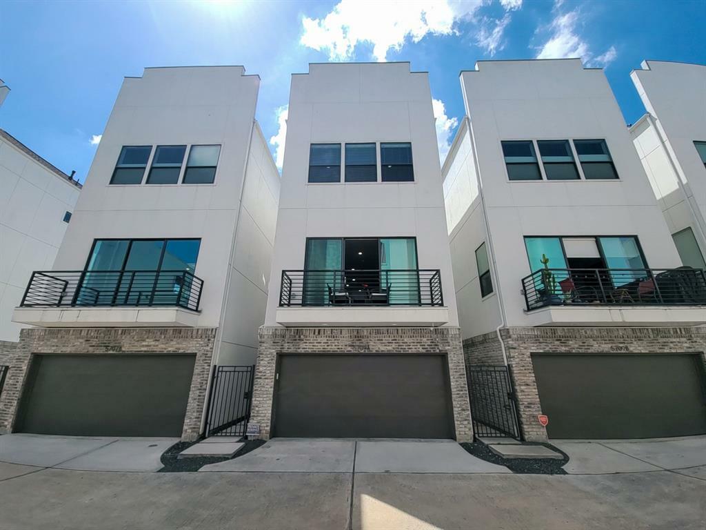 Property Photo: 5709 Larkin Street A TX 77007