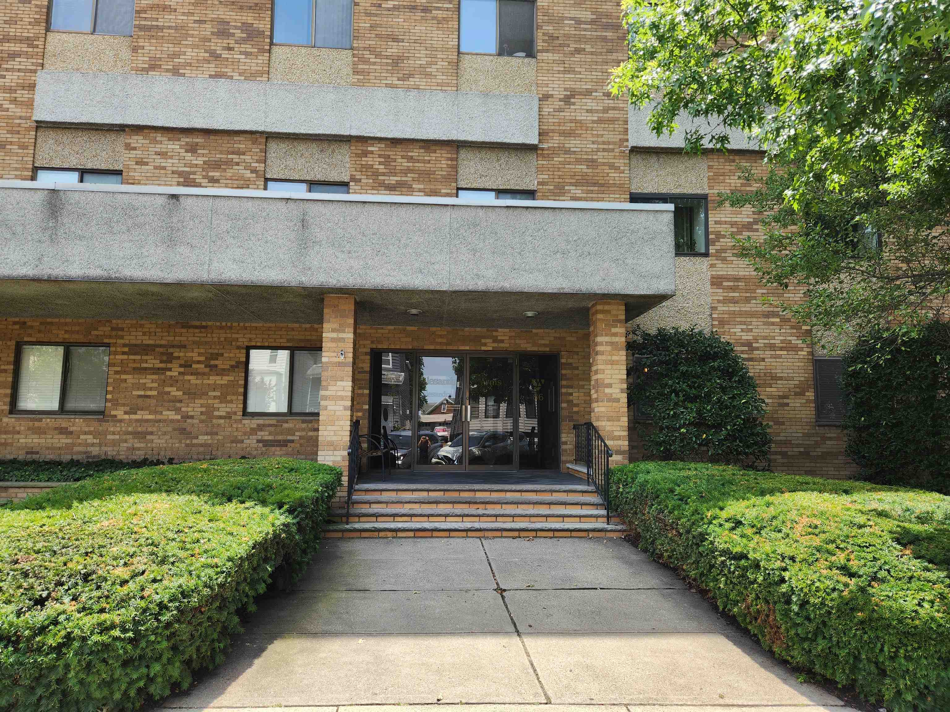 86 West 33rd St 207  Bayonne NJ 07002 photo