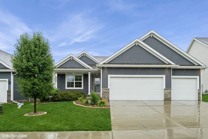 2401 E 50th Street  Des Moines IA 50317 photo