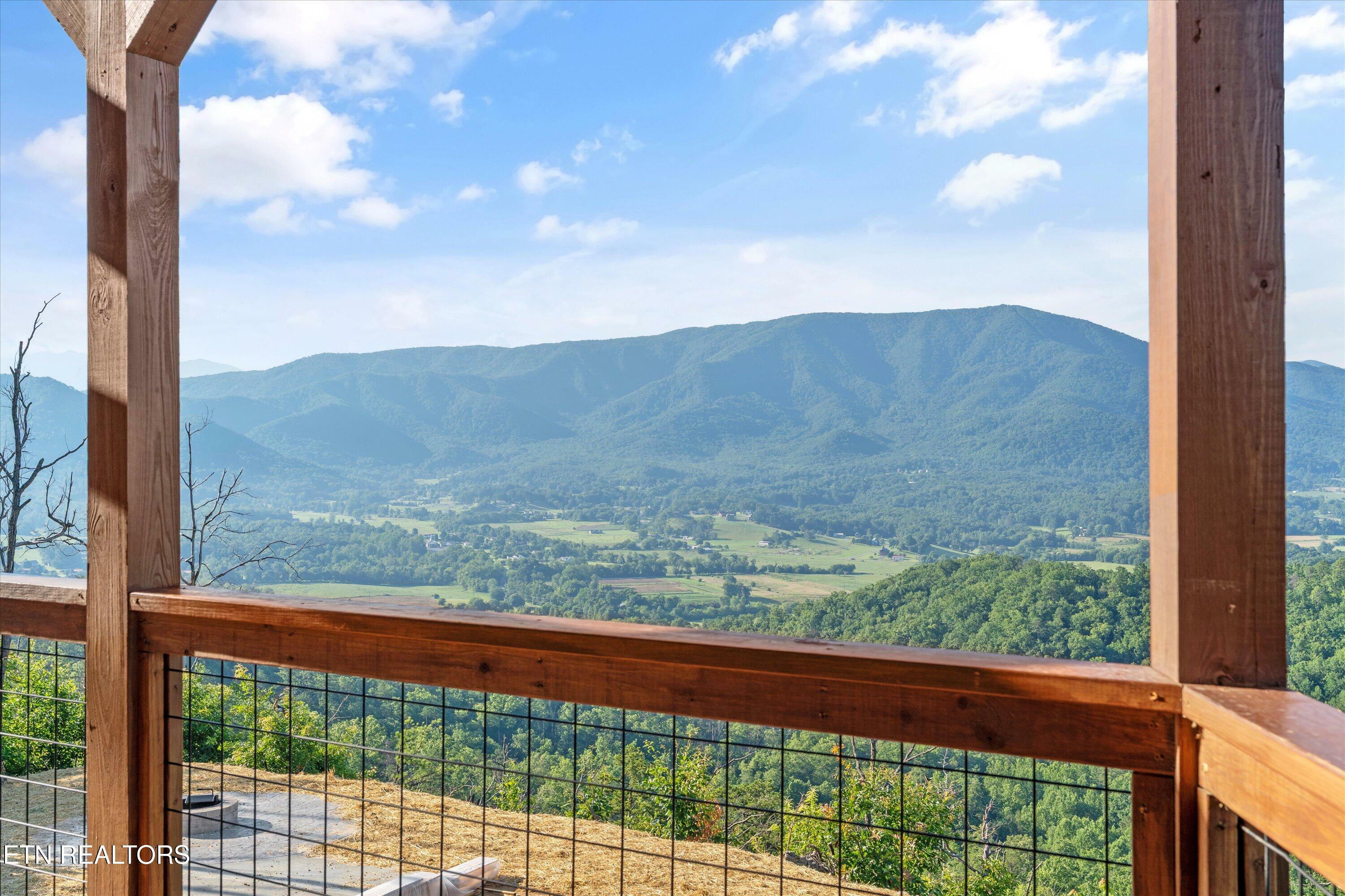 Property Photo: 2015 Spurling Rd TN 37862