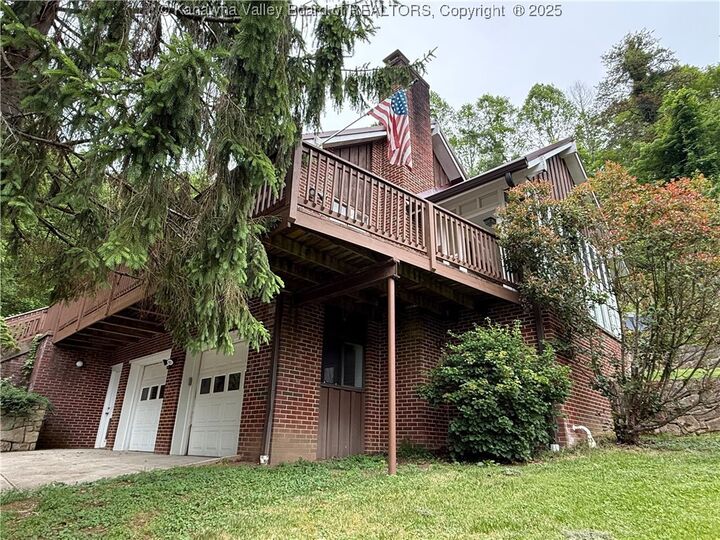 7026 Valley Brook Drive  Charleston WV 25312 photo