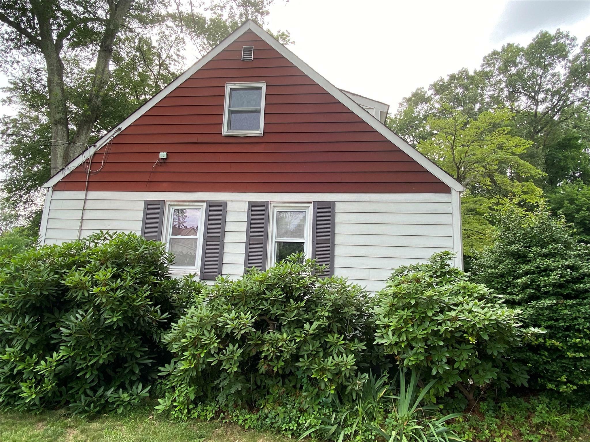 Property Photo:  217 W Washington Avenue  NY 10965 
