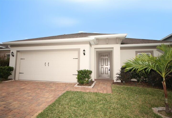 9245 Halsey Drive  Groveland FL 34736 photo