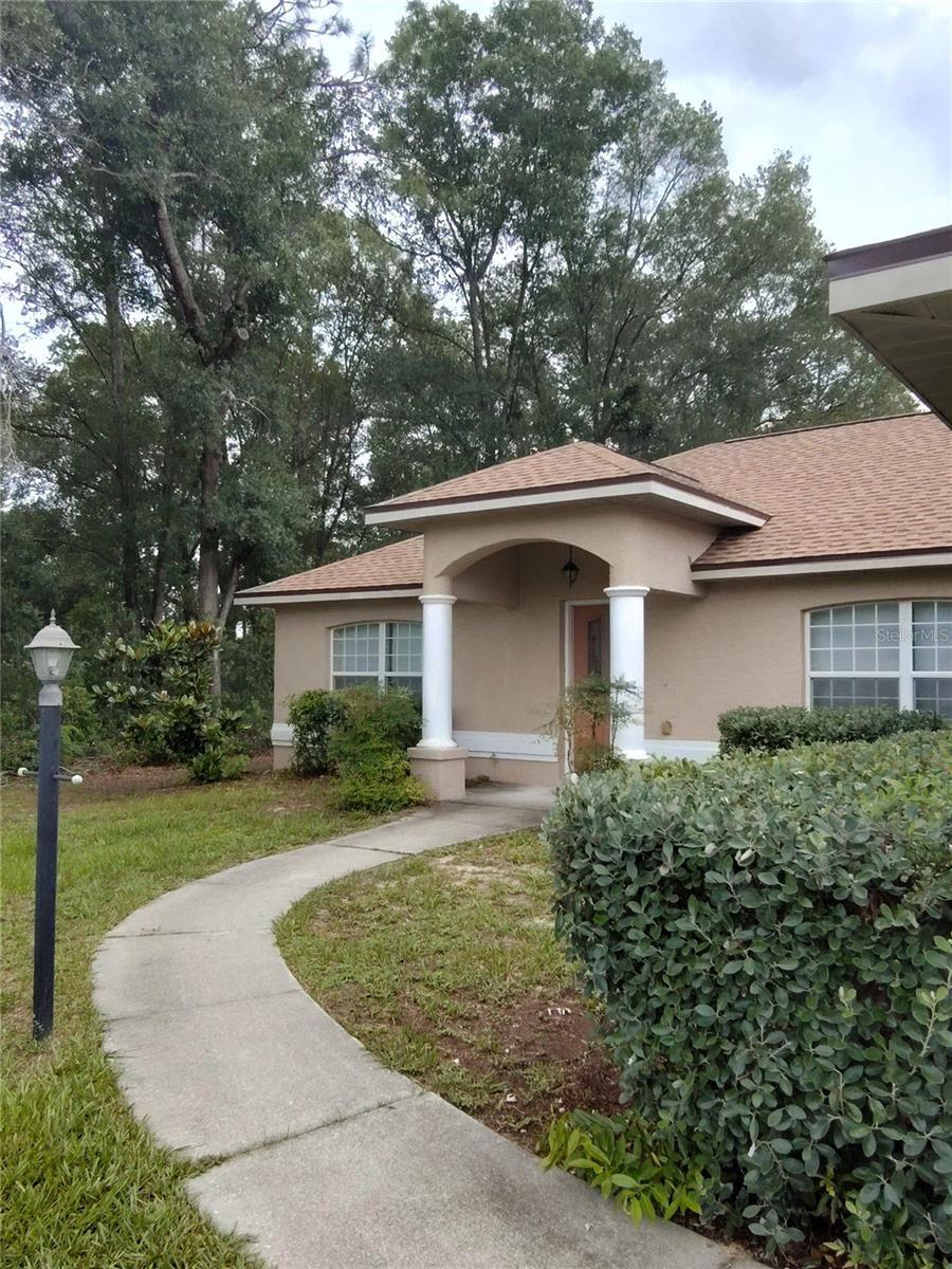 Property Photo: 10311 SW 54th Court FL 34476