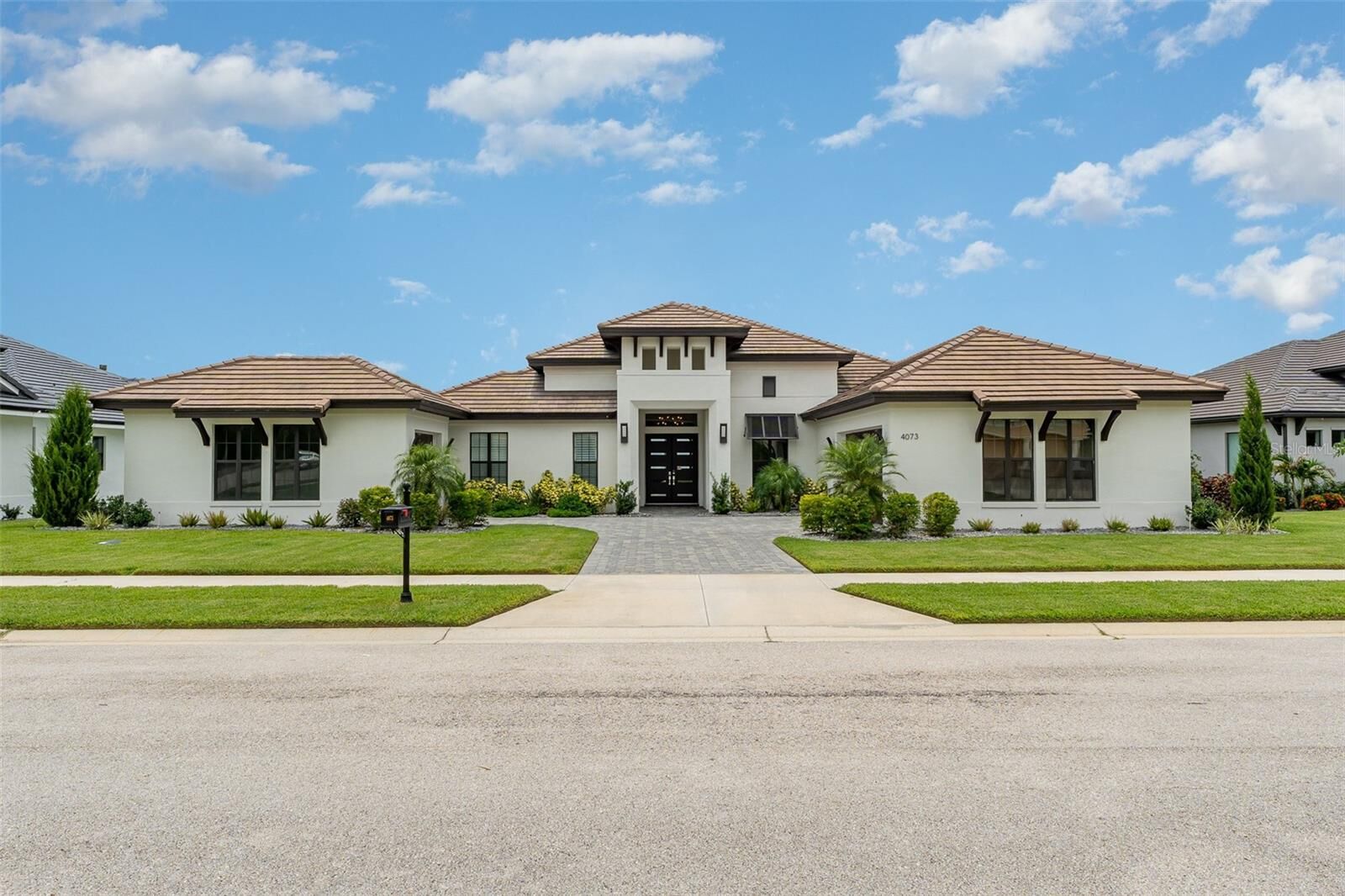 Property Photo: 4073 Juliana Lake Drive FL 33823